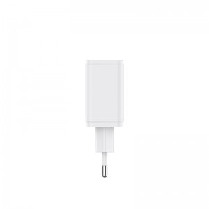 High Quality Factory Wholesale 4 in 1 QC3.0 Travel Fast Phone Charger