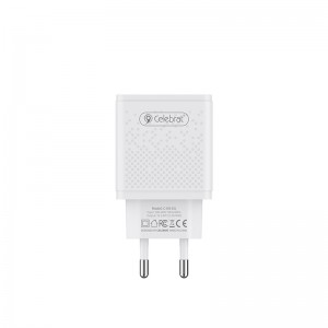 High Quality Factory Wholesale 4 in 1 QC3.0 Travel Fast Phone Charger