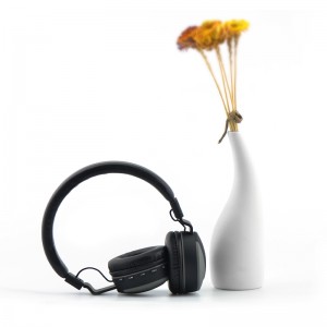 Wholesale Celebrat A9  wireless Big Bluetooth Headphone