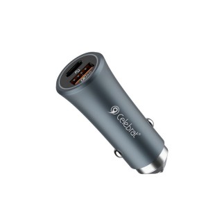 Celebrat New Arrival Multifunctional Car Charger CC-10